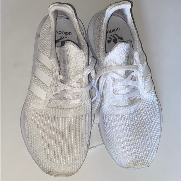 Shoes - Picture 2 of 4